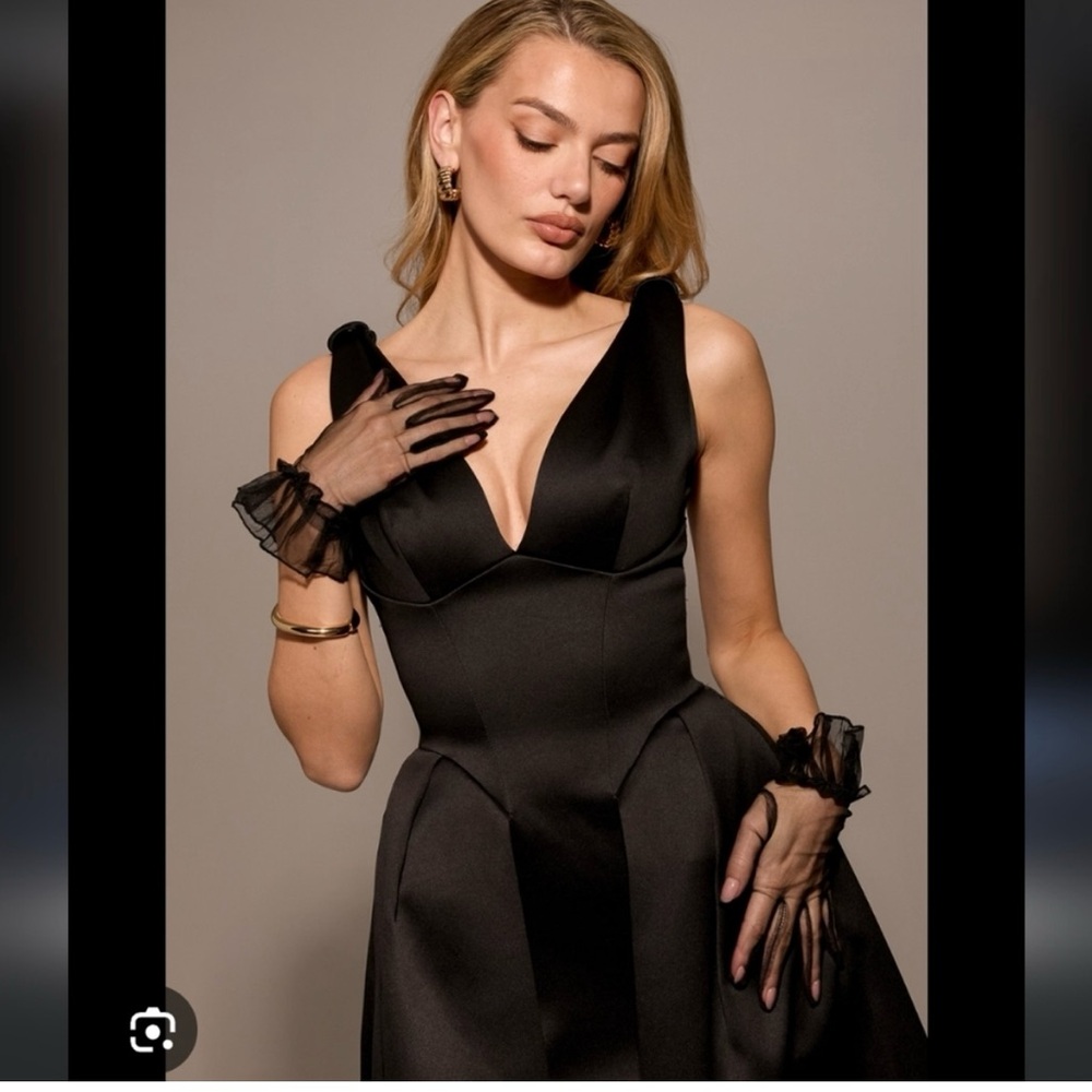 House of CB Paloma Satin Black Dress - Picture 3 of 4